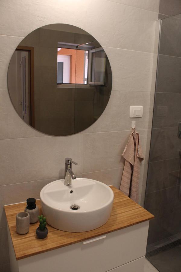 Sanda Apartman Banjole Kültér fotó